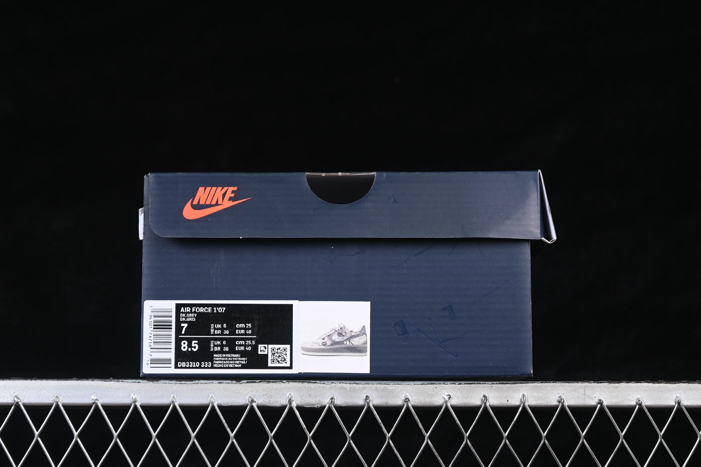 All categories Nk Air Force 1 Air Force series Nk Air Force 1 Low Air Force low-top Nike Air Force 1'07 Low "Alley Graffiti" Hand-painted graffiti Dark alley graffiti Air Force 1 low-top casual sneakers DB3310-333